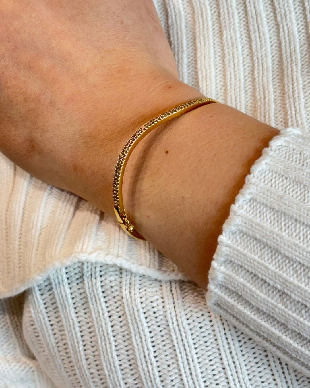 Bracelete folhado ouro