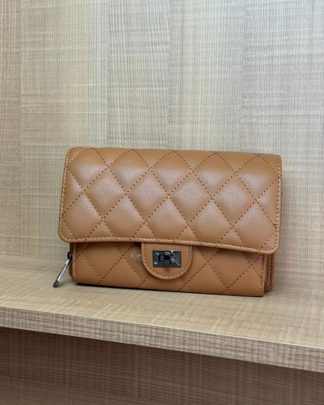 Bolsa Pavão de Ouro 239BB