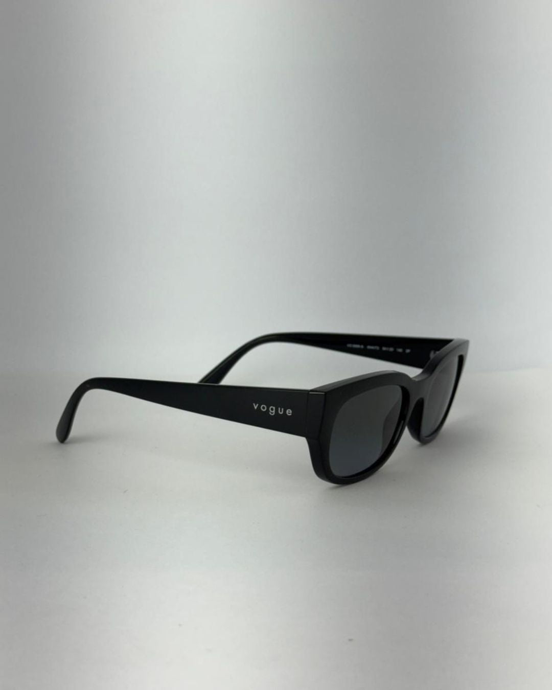 Óculos de Sol Vogue Feminino 0VO5669S W44/T354